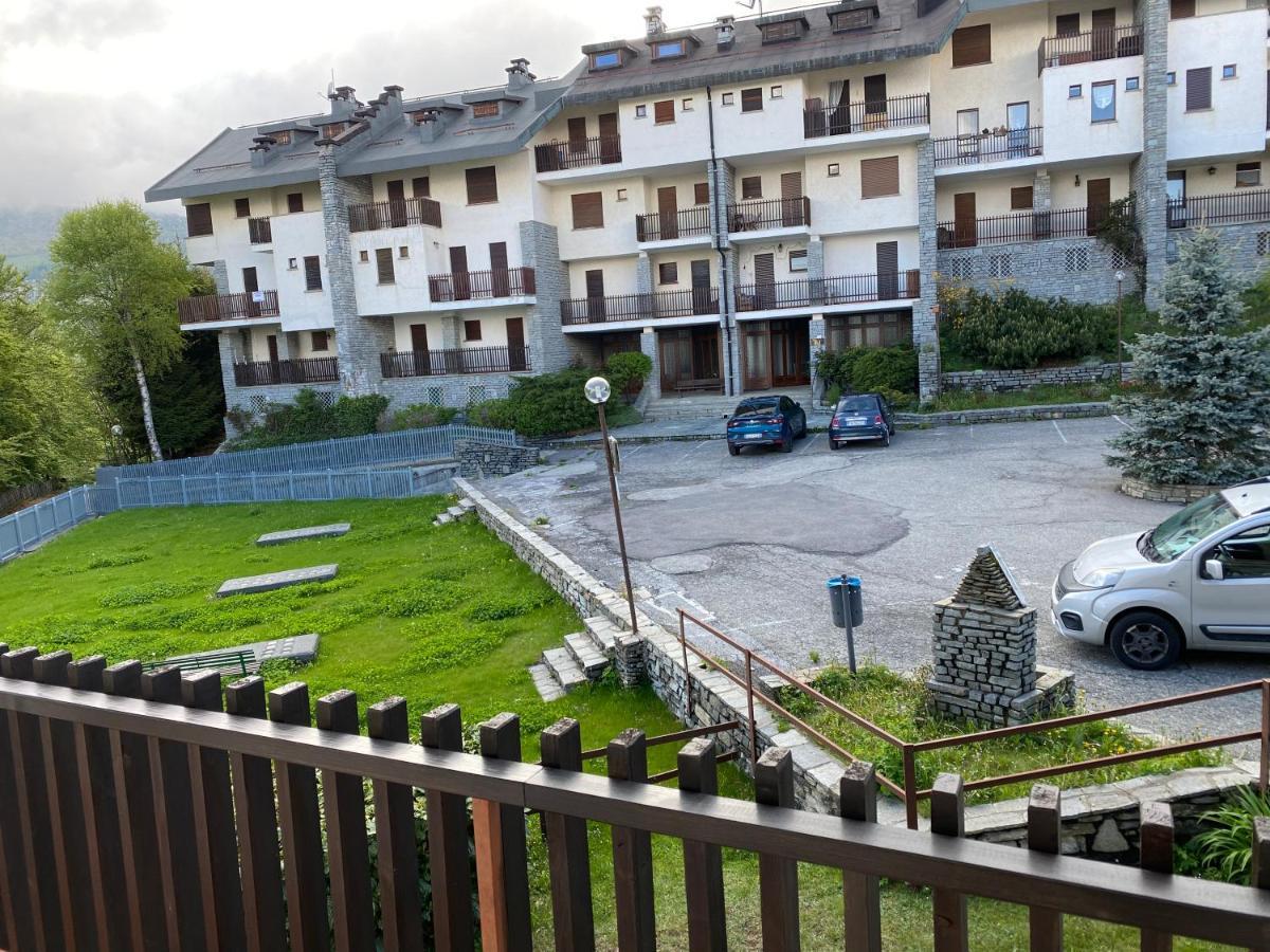 Blu Appartament Montoso Luaran gambar